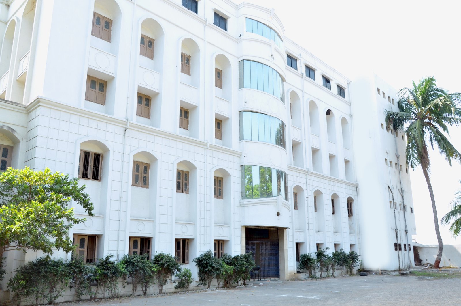 SCHOOL BUILDING