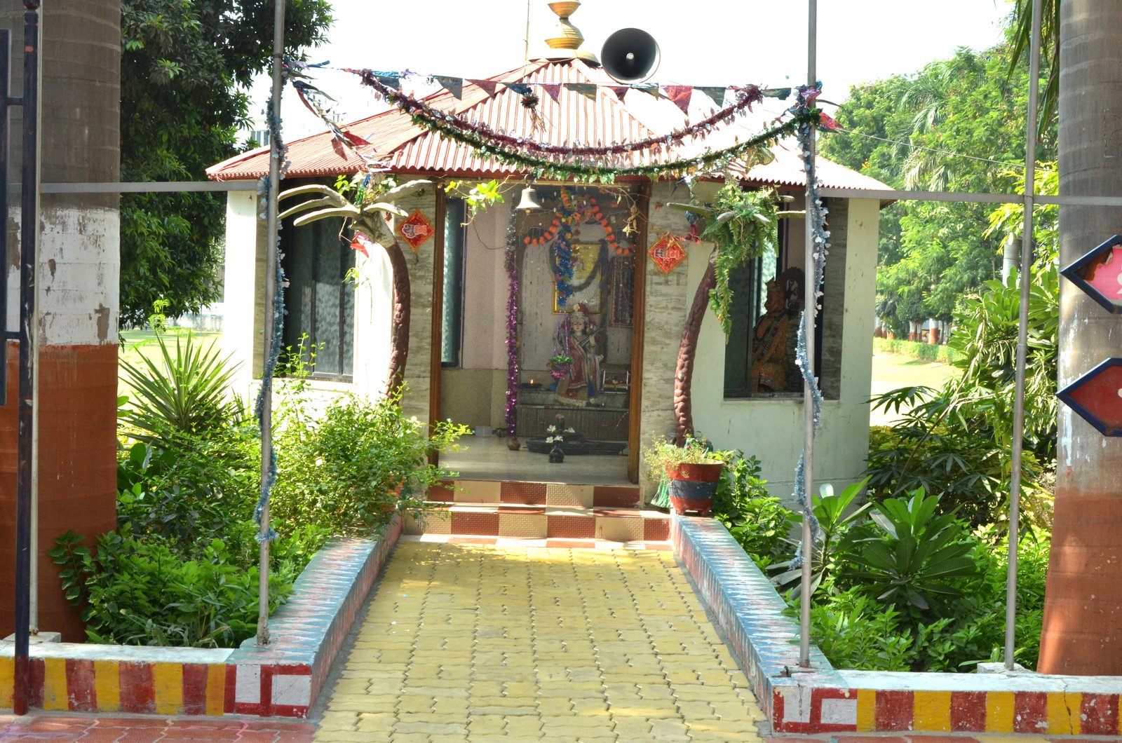 TEMPLE
